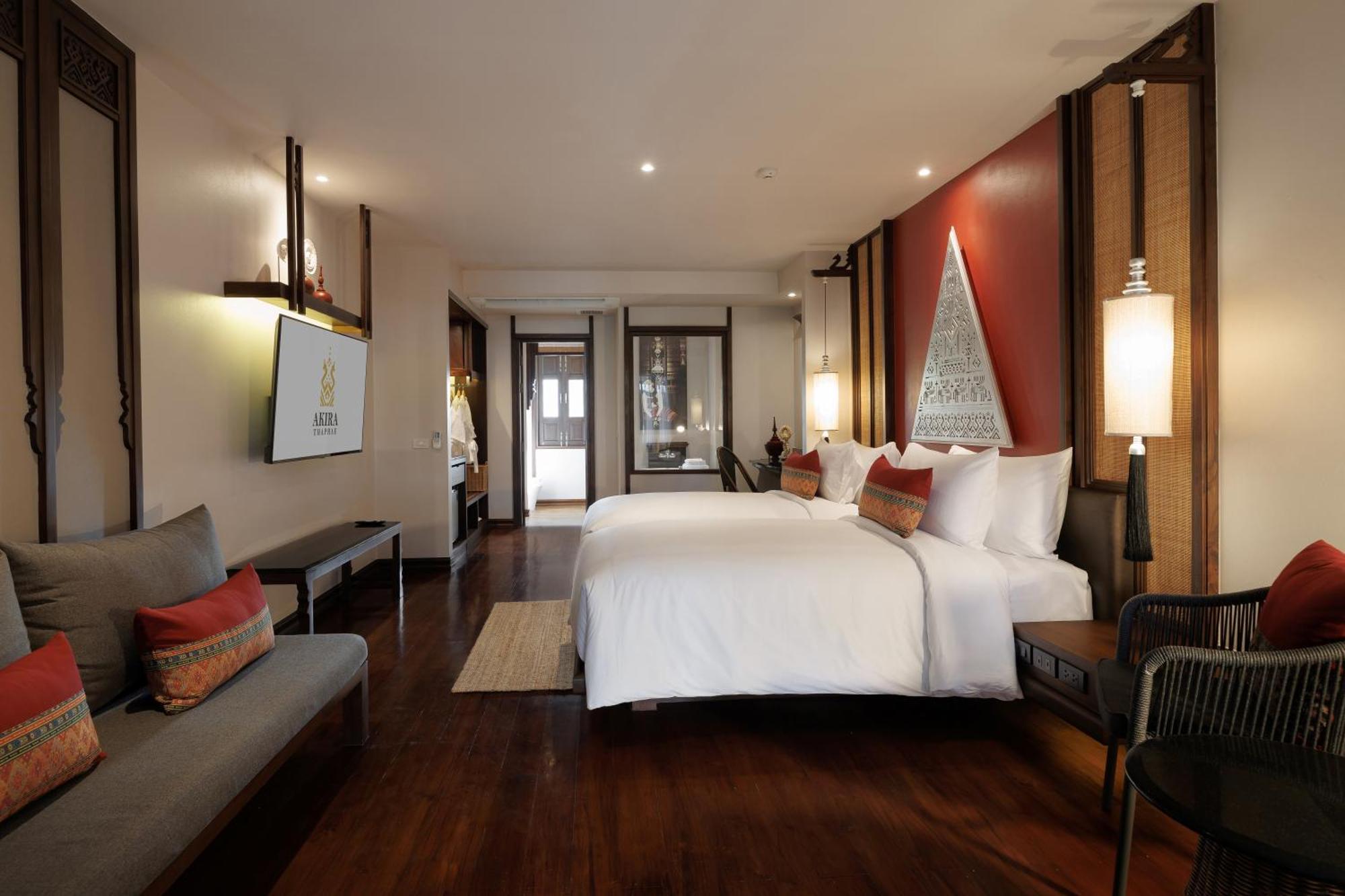 Akira Thaphae Hotel チエンマイ エクステリア 写真